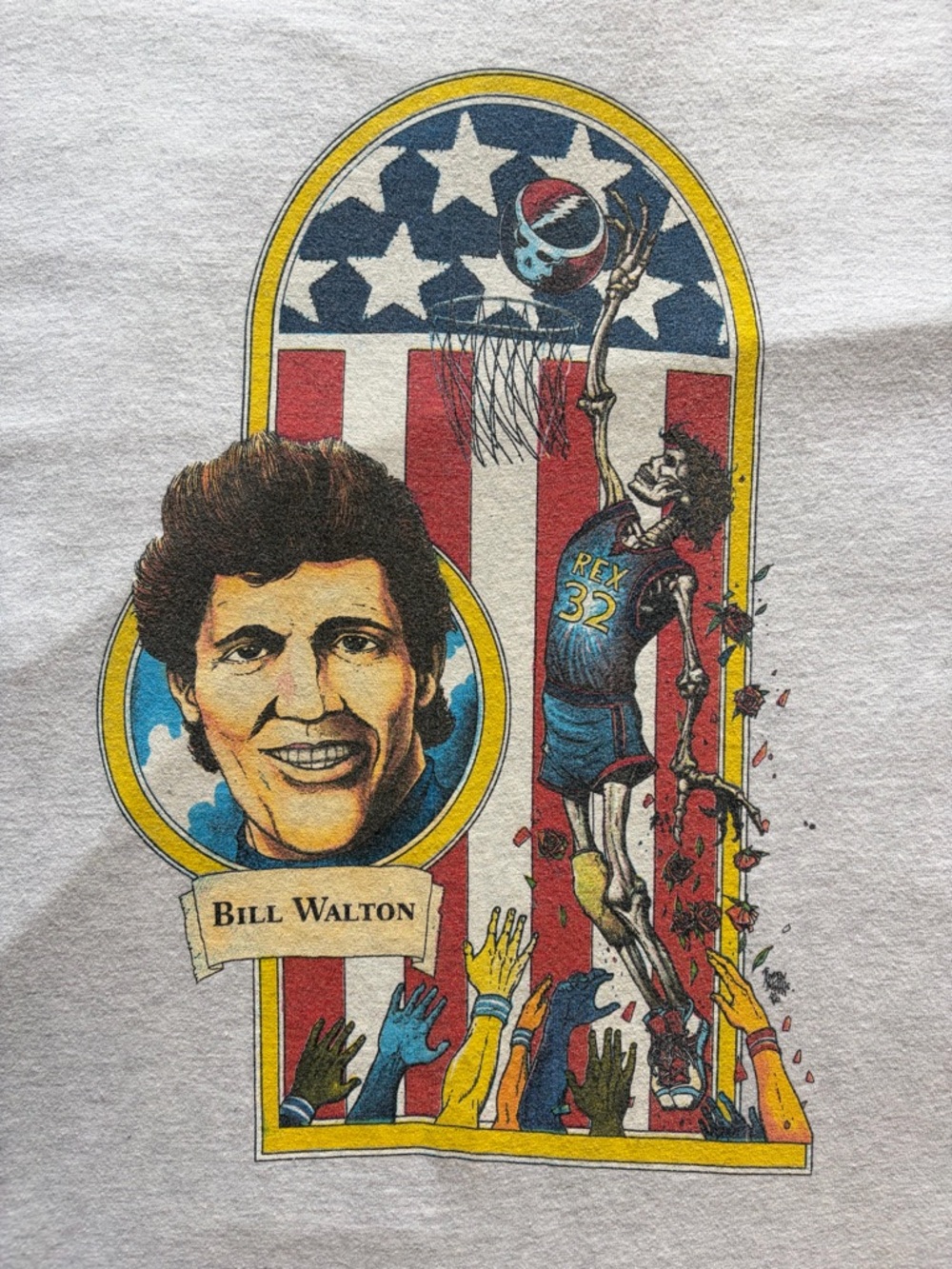 Bill Walton Grateful Dead Hall of Honor T-Shirt

Size XXL